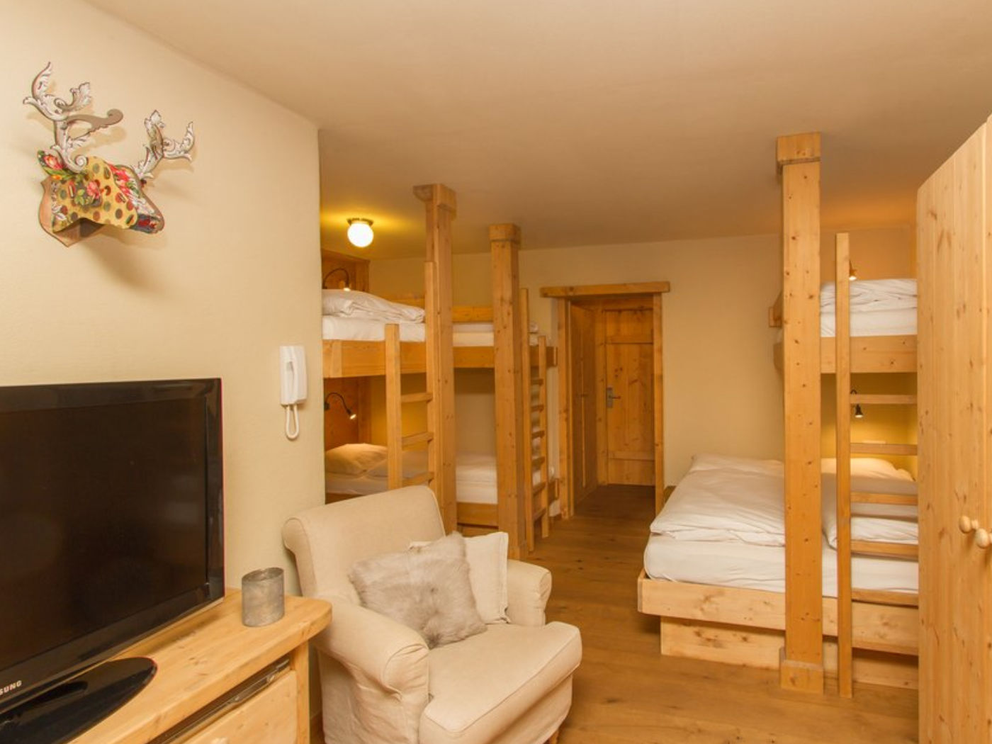 Princess Bergfrieden 3*